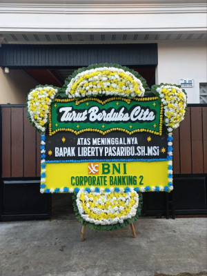 Papan Bunga Duka di Antasan Kecil Timur